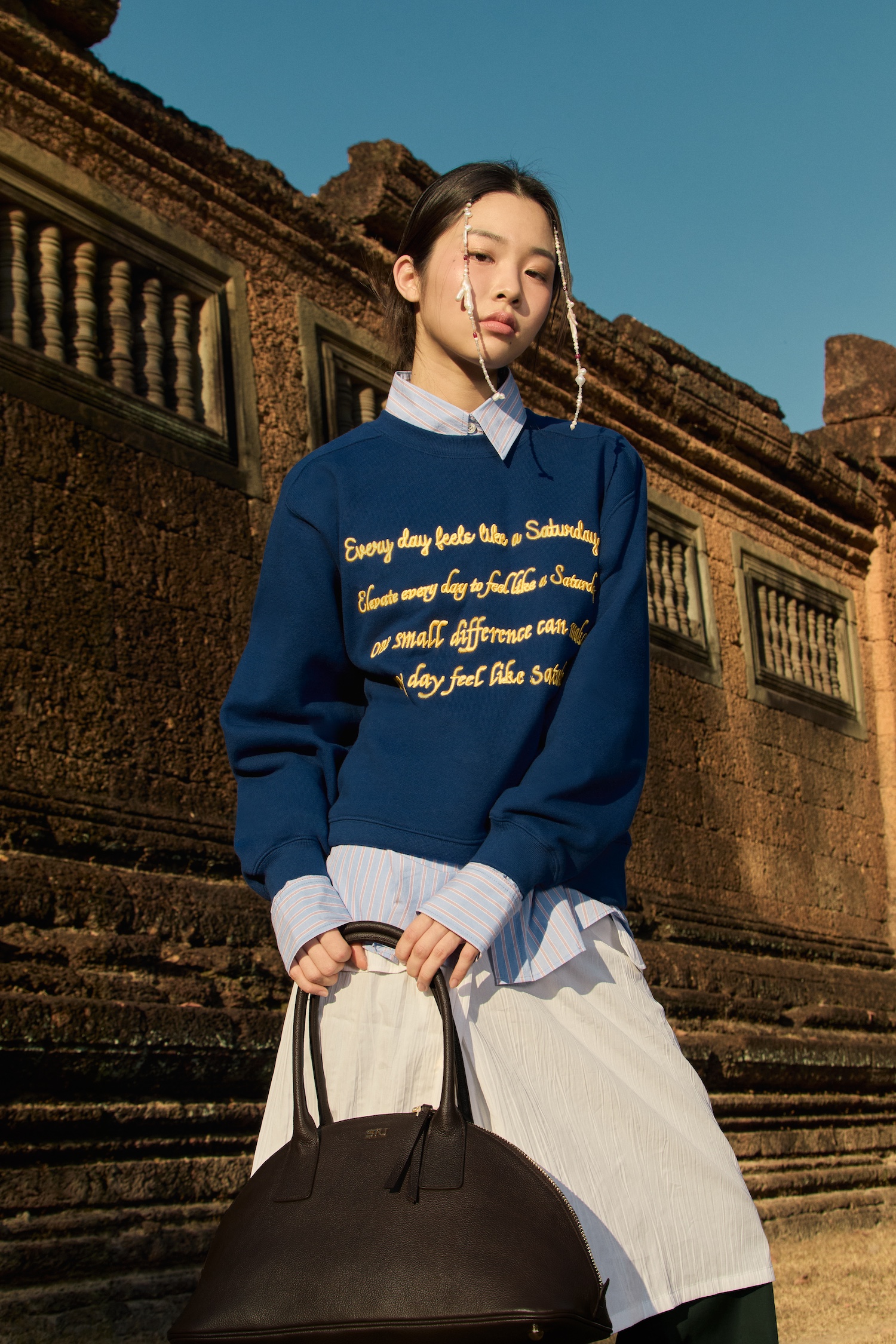 Women’s Slogan Embroidered Sweatshirt Navy
